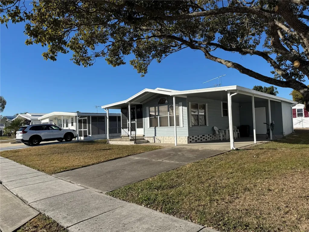 35170 Danny Drive Zephyrhills FL 33541