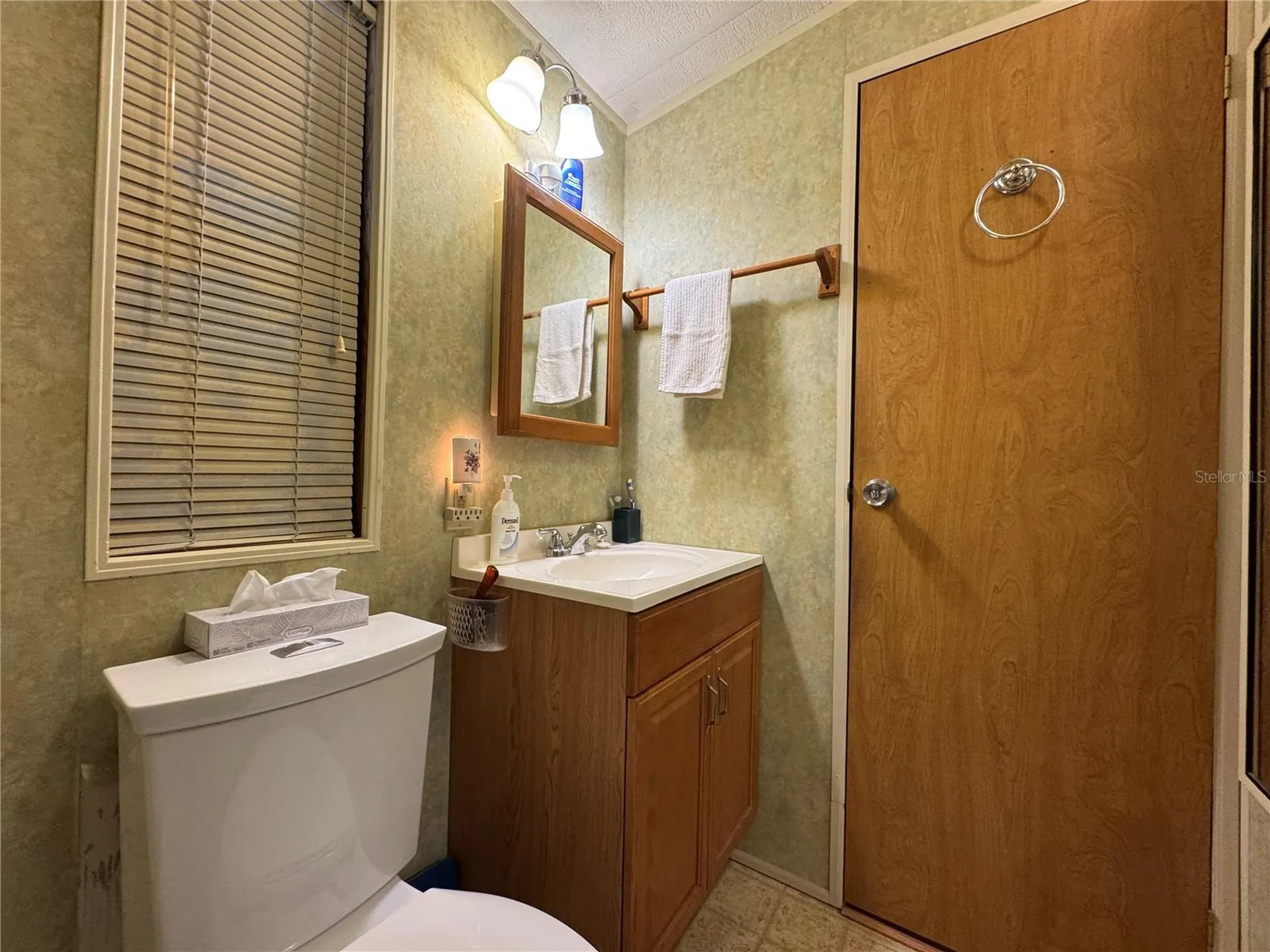 35170 Danny Drive Zephyrhills FL 33541