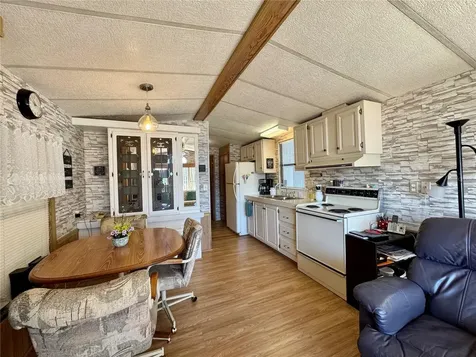 35170 Danny Drive Zephyrhills FL 33541
