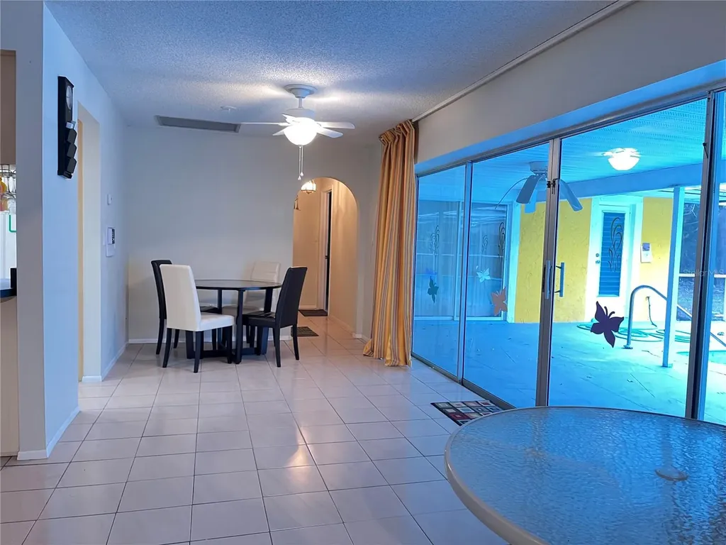 1310 SE 43rd Terrace Cape Coral FL 33904