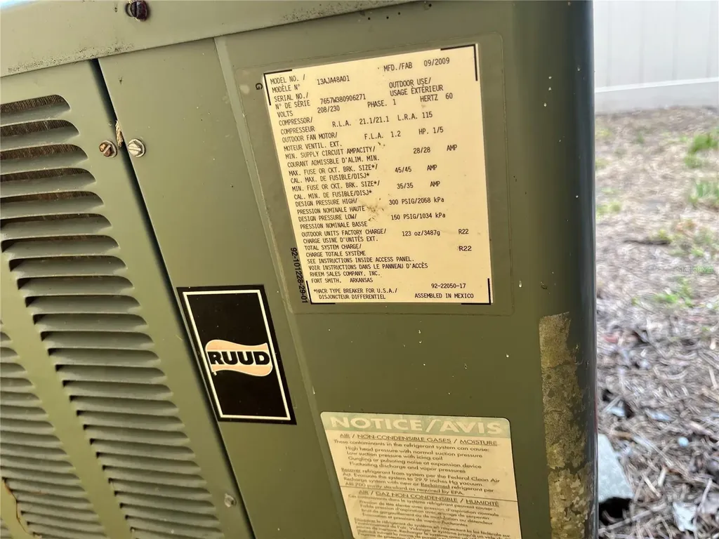 1310 SE 43rd Terrace Cape Coral FL 33904