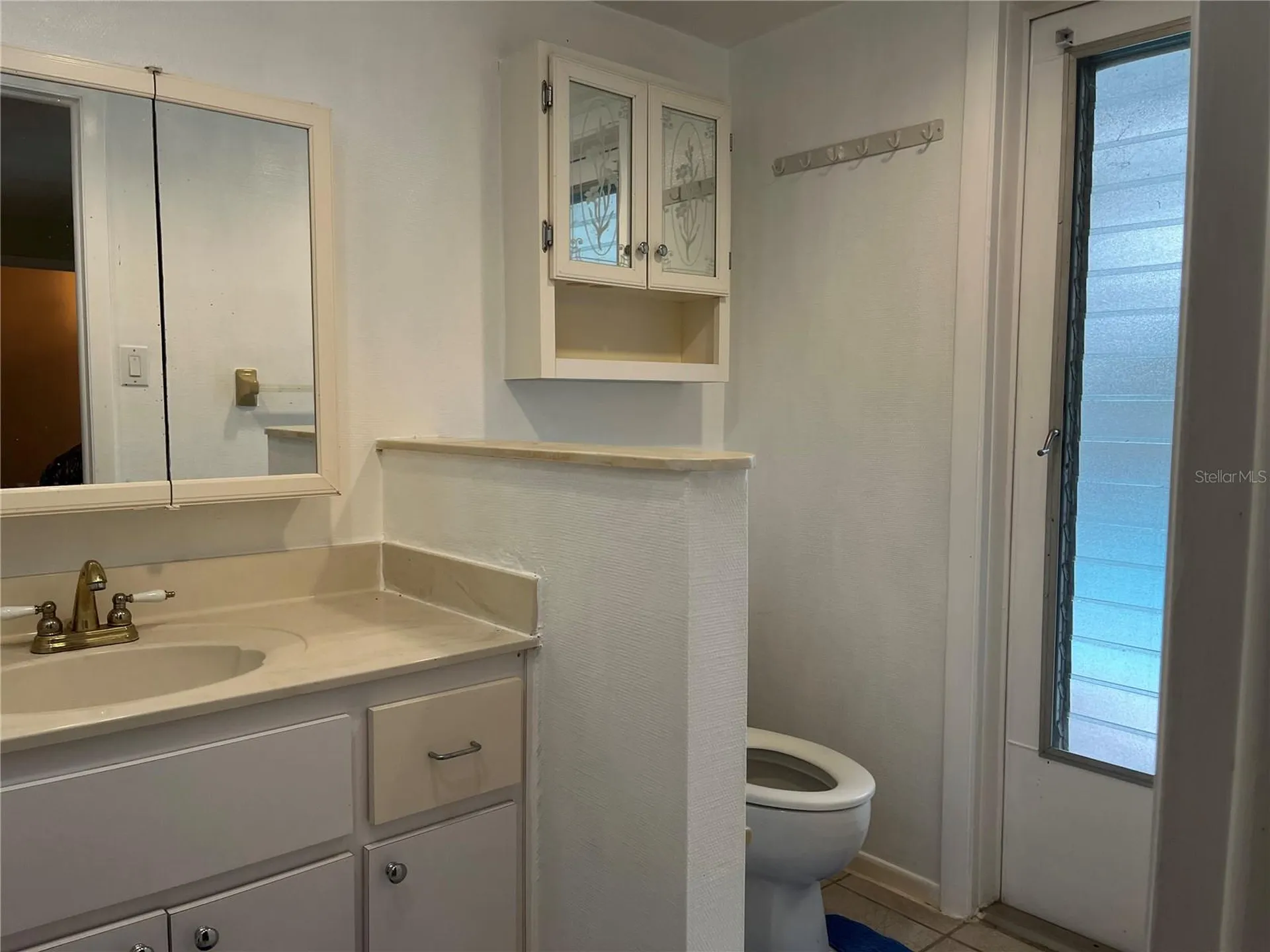 1310 SE 43rd Terrace Cape Coral FL 33904