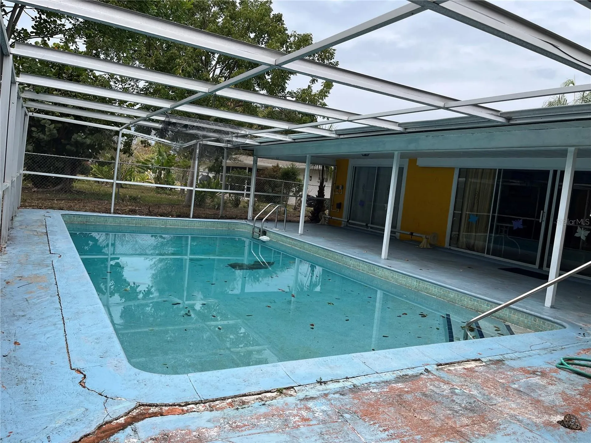 1310 SE 43rd Terrace Cape Coral FL 33904