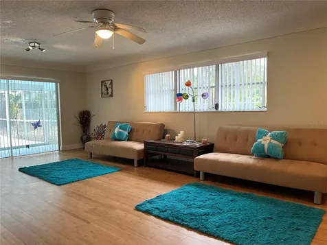 1310 SE 43rd Terrace Cape Coral FL 33904