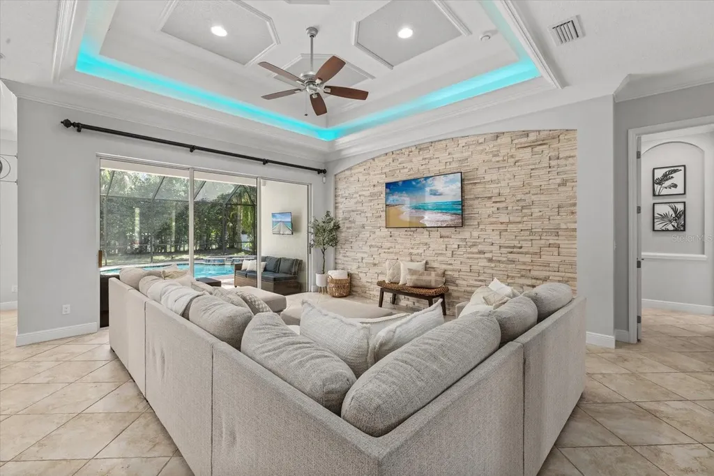 4727 Balboa Park Loop Bradenton FL 34211