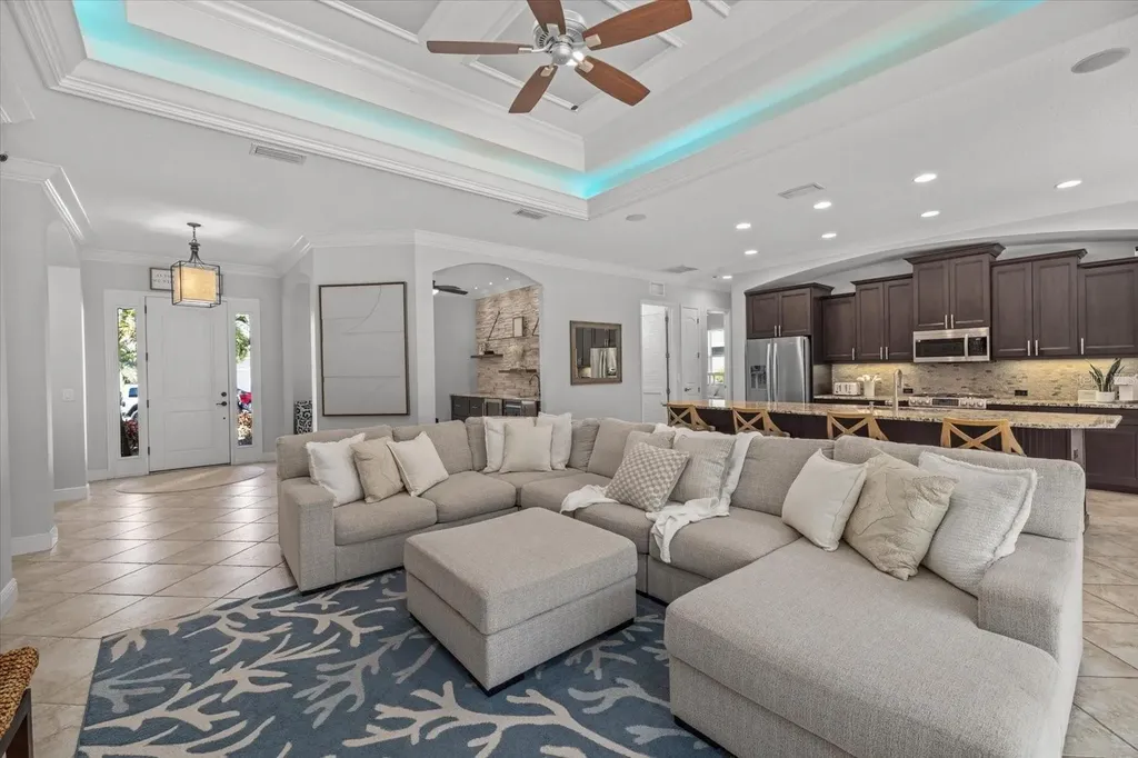 4727 Balboa Park Loop Bradenton FL 34211