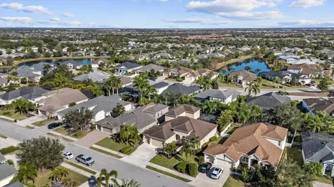 4727 Balboa Park Loop Bradenton FL 34211