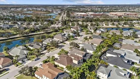 4727 Balboa Park Loop Bradenton FL 34211