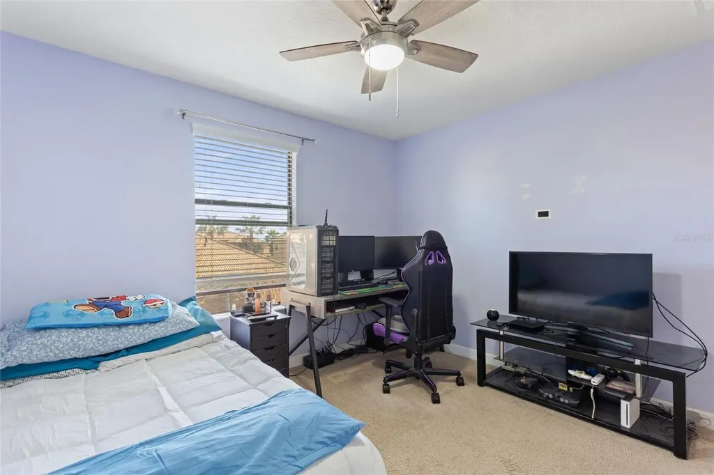 1319 Gleneagles Lane Davenport FL 33896