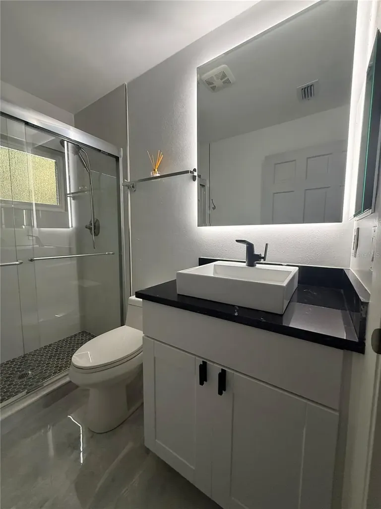 6728 Islander Lane Tampa FL 33615