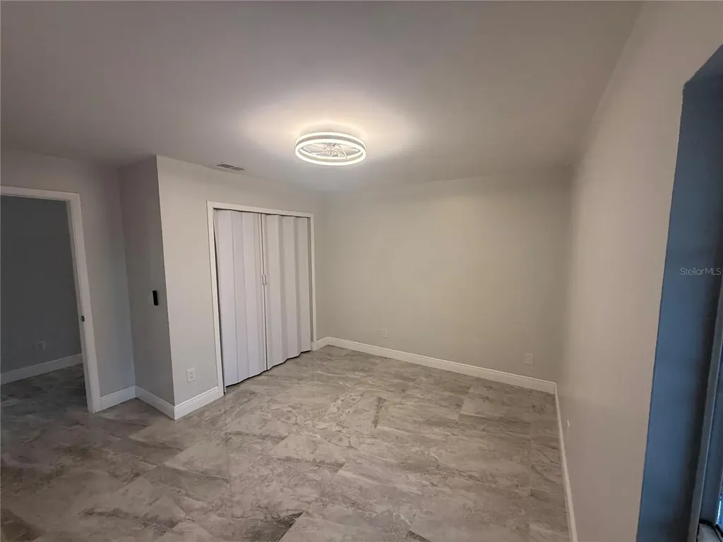 6728 Islander Lane Tampa FL 33615