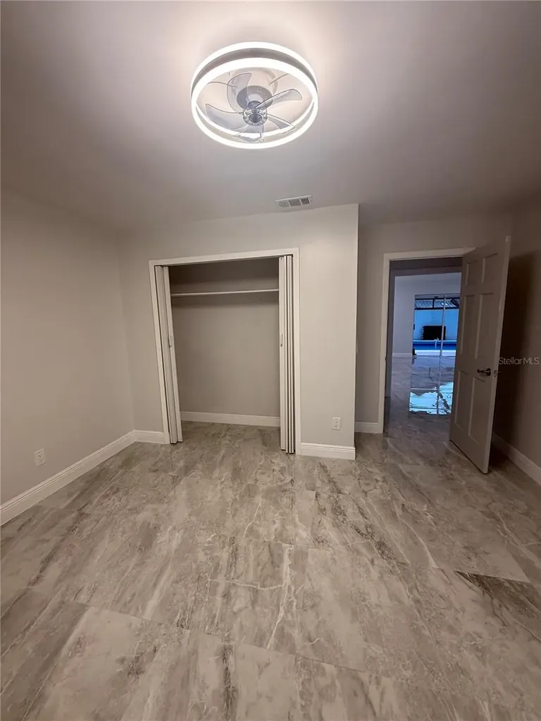 6728 Islander Lane Tampa FL 33615