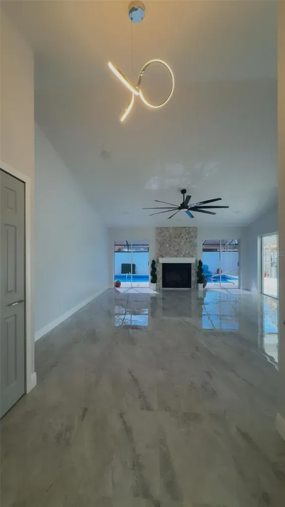 6728 Islander Lane Tampa FL 33615