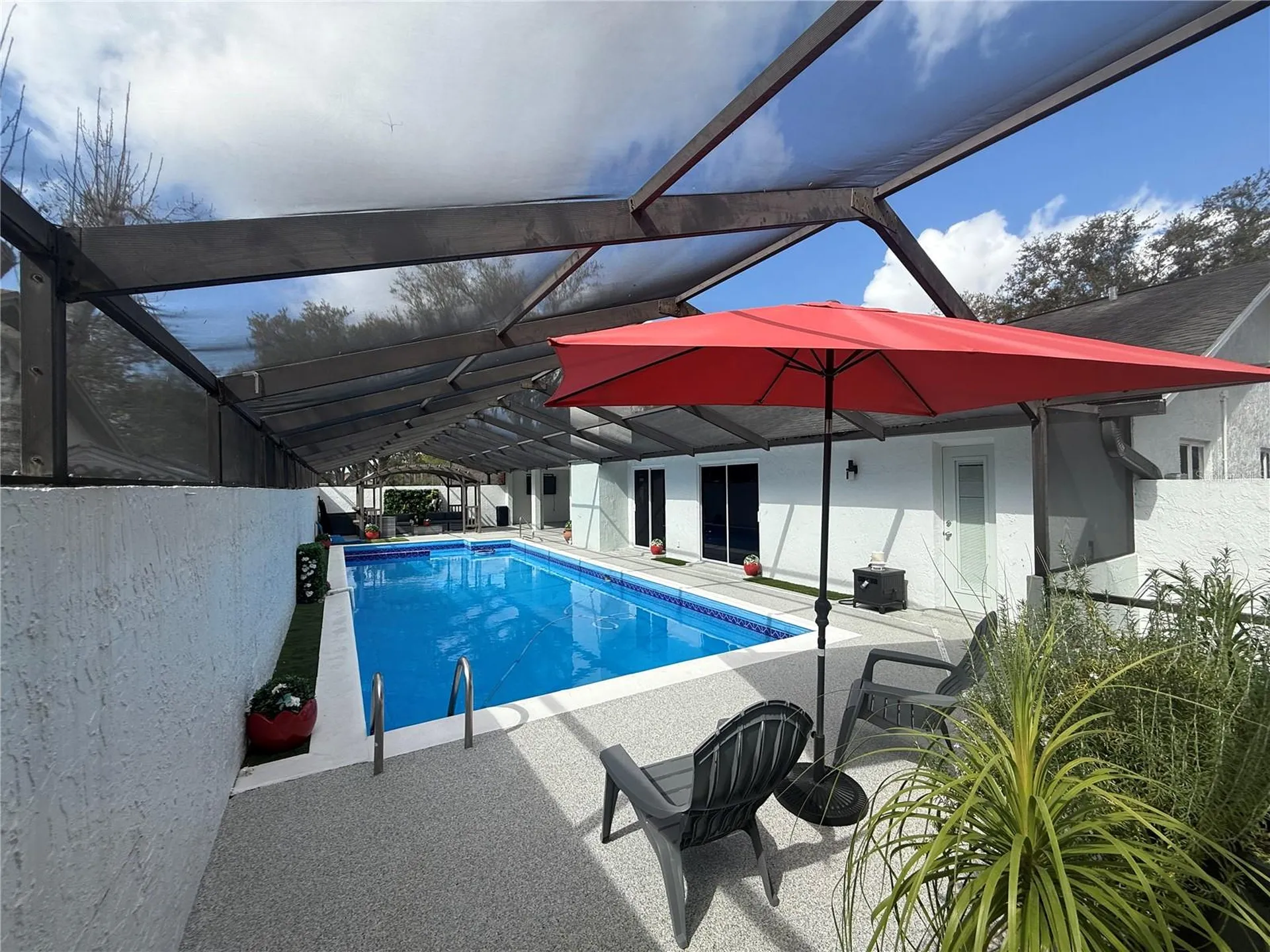 6728 Islander Lane Tampa FL 33615
