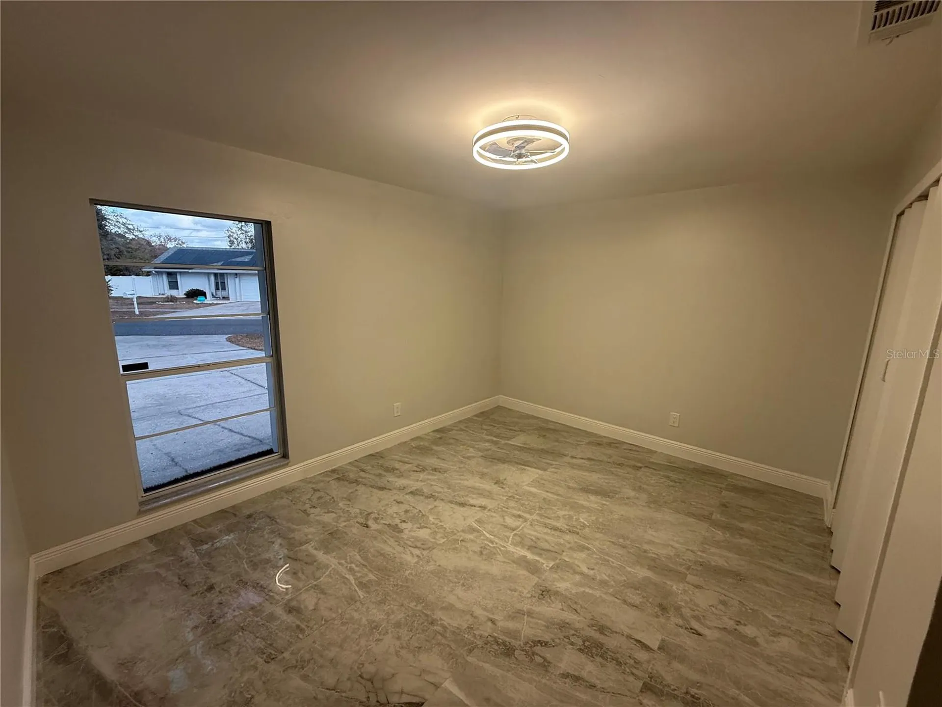 6728 Islander Lane Tampa FL 33615