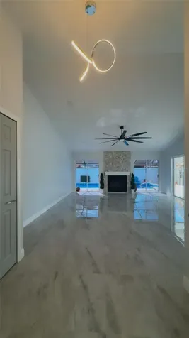 6728 Islander Lane Tampa FL 33615