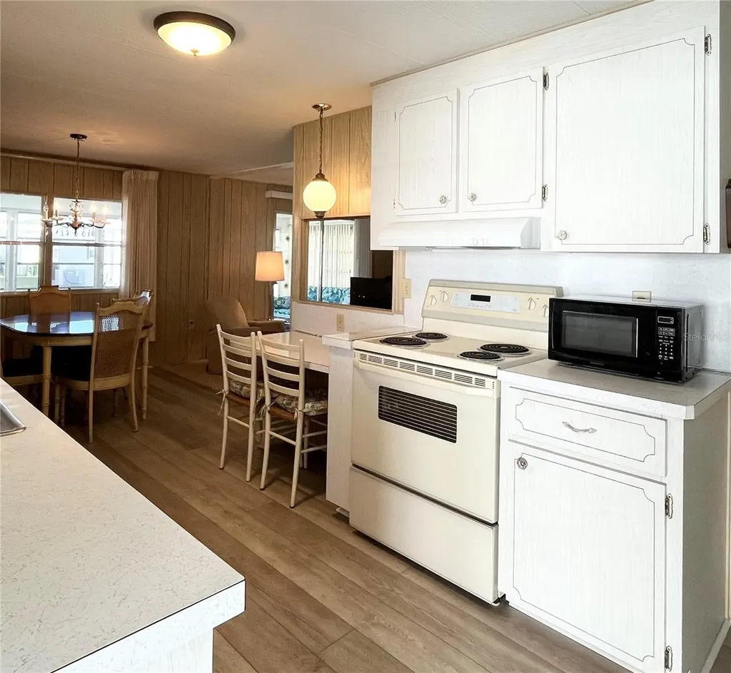 3232 Ash Terrace Sarasota FL 34237