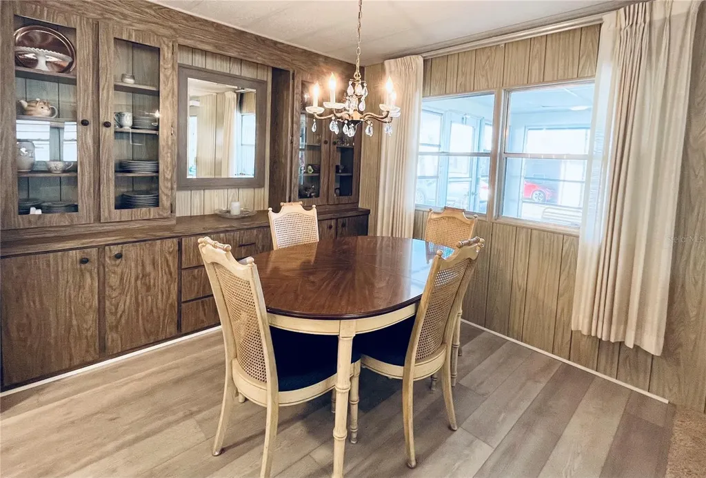 3232 Ash Terrace Sarasota FL 34237