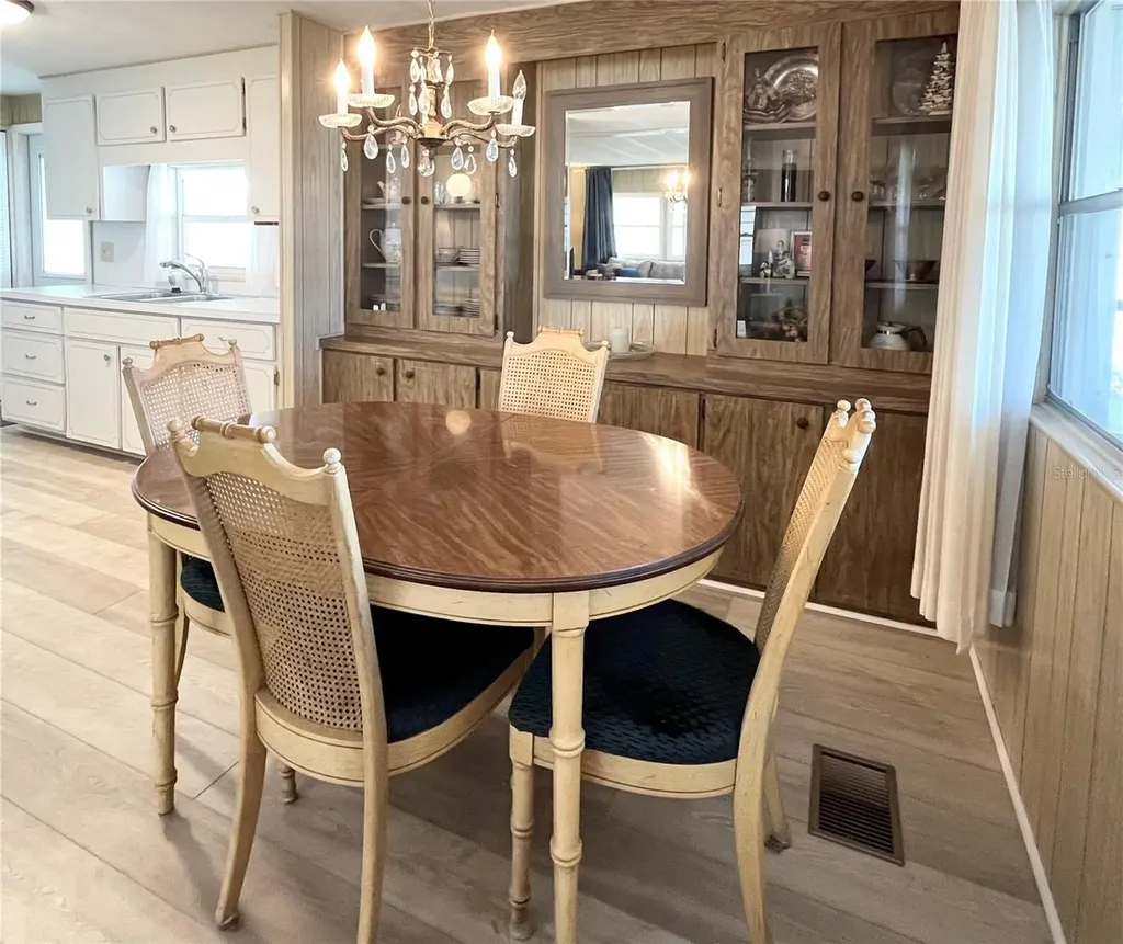 3232 Ash Terrace Sarasota FL 34237