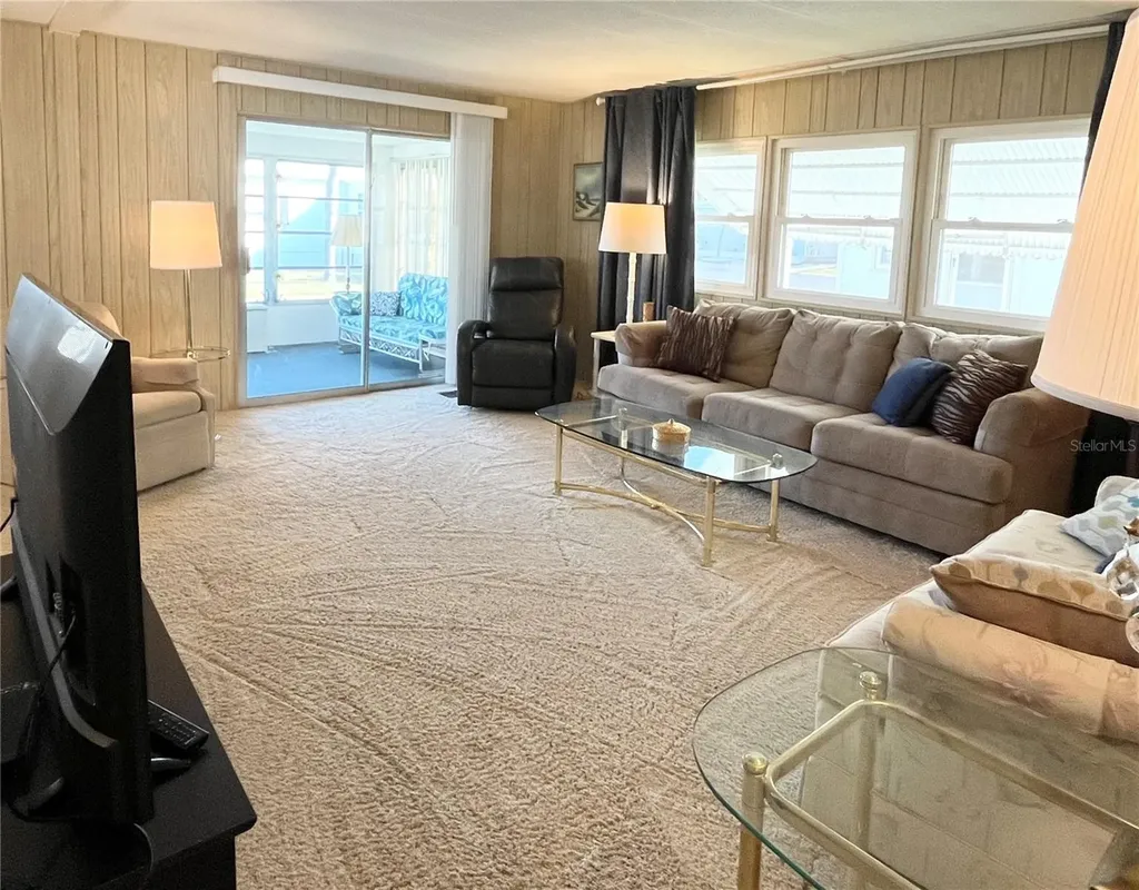 3232 Ash Terrace Sarasota FL 34237