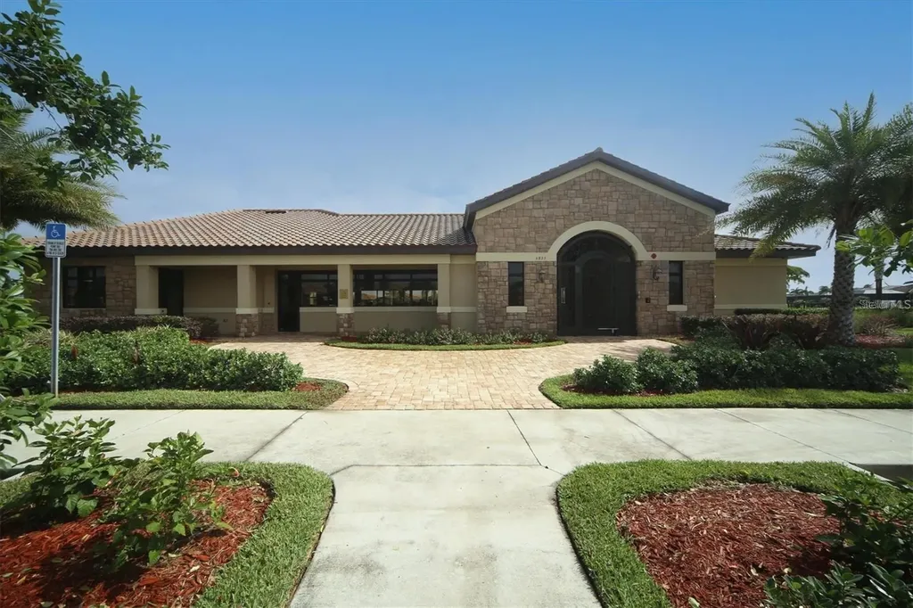 231 Heritage Preserve Run Bradenton FL 34212