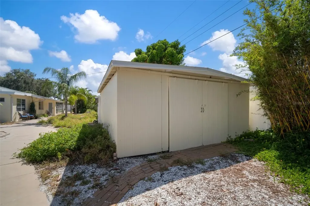 7202 18th Avenue NW Bradenton FL 34209