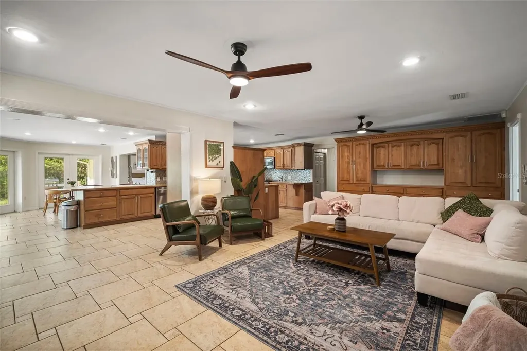 7202 18th Avenue NW Bradenton FL 34209