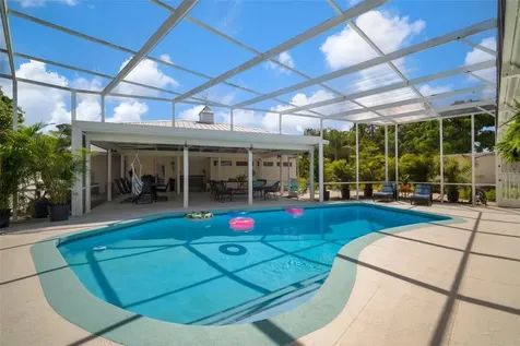 7202 18th Avenue NW Bradenton FL 34209