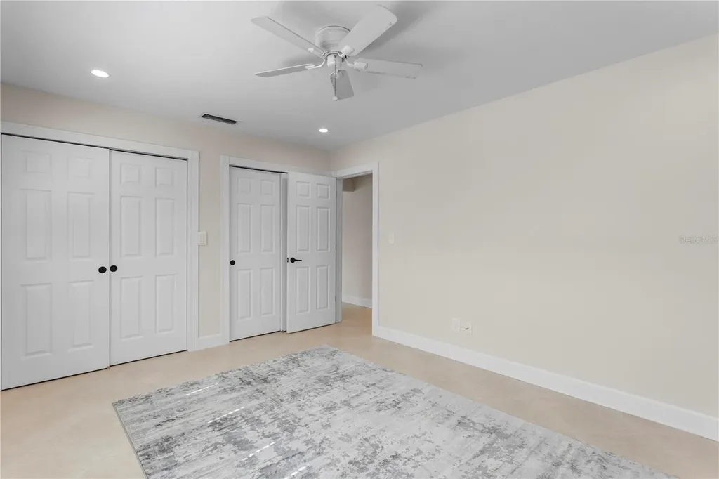 6604 Blue Heron Drive S St Petersburg FL 33707