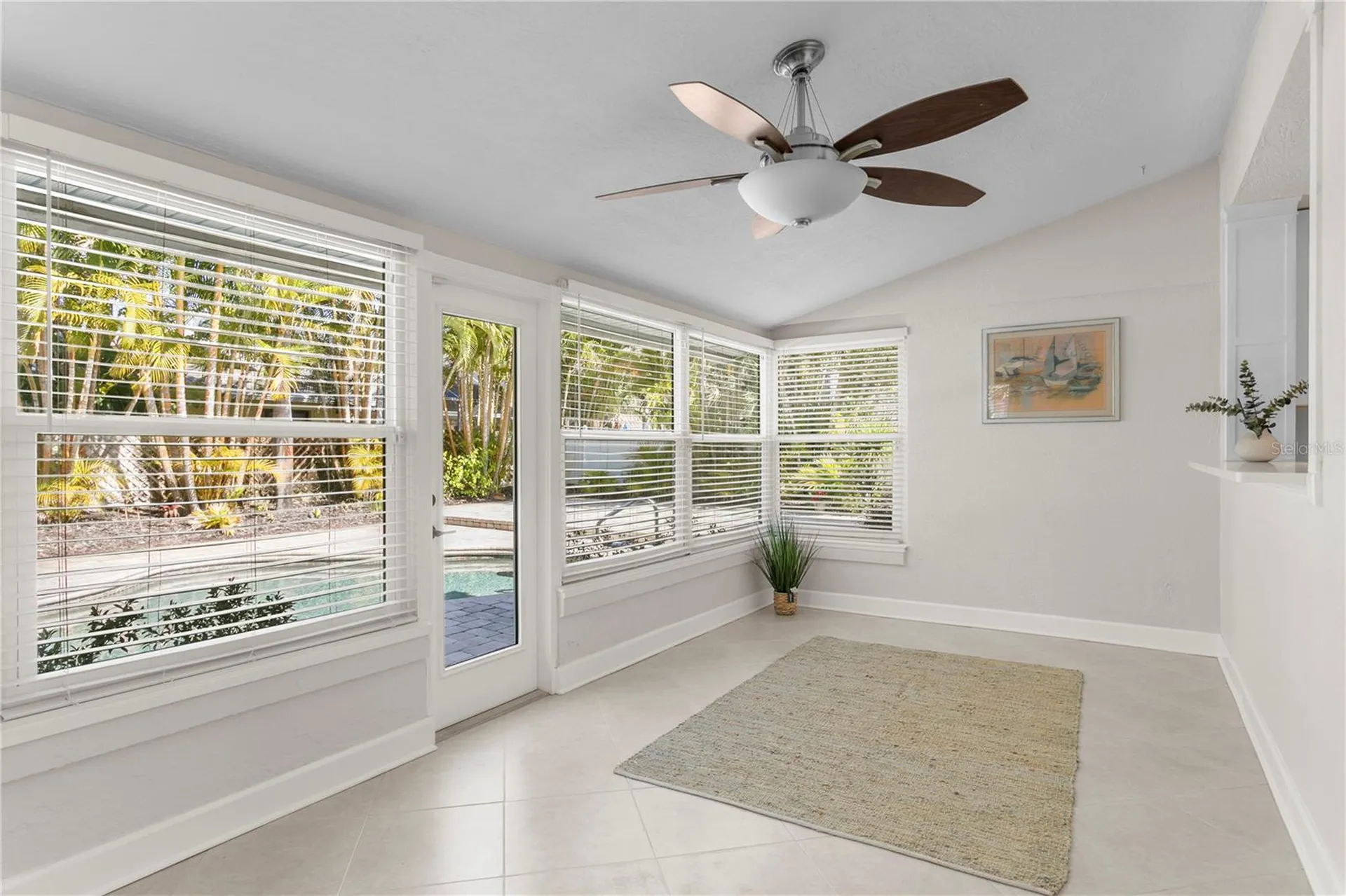 6604 Blue Heron Drive S St Petersburg FL 33707