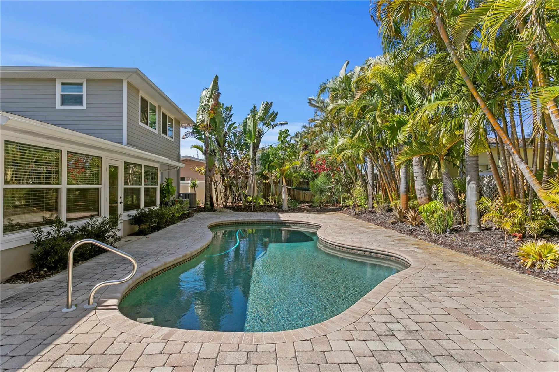 6604 Blue Heron Drive S St Petersburg FL 33707