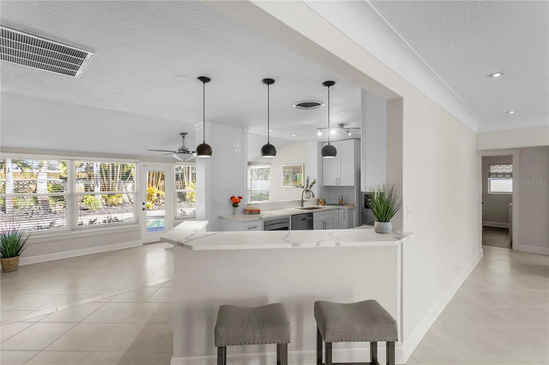 6604 Blue Heron Drive S St Petersburg FL 33707