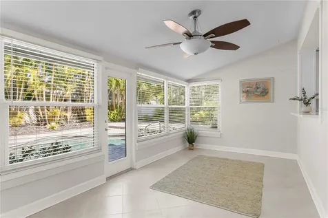 6604 Blue Heron Drive S St Petersburg FL 33707