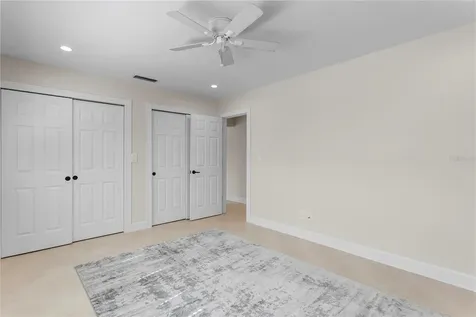 6604 Blue Heron Drive S St Petersburg FL 33707