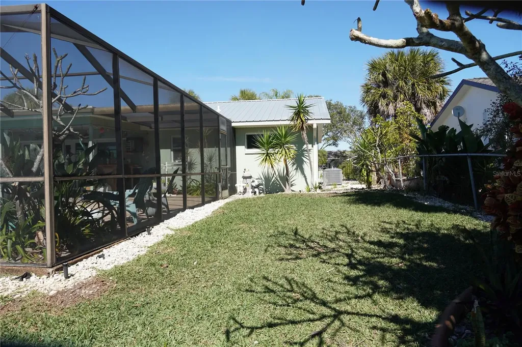 908 Sago Palm Way Apollo Beach FL 33572