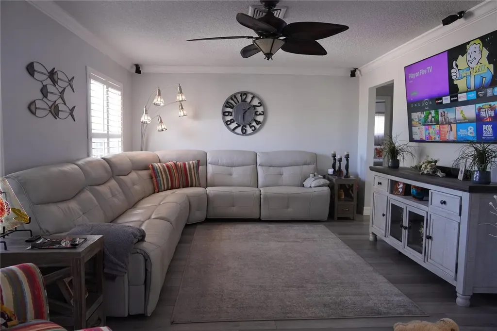 908 Sago Palm Way Apollo Beach FL 33572