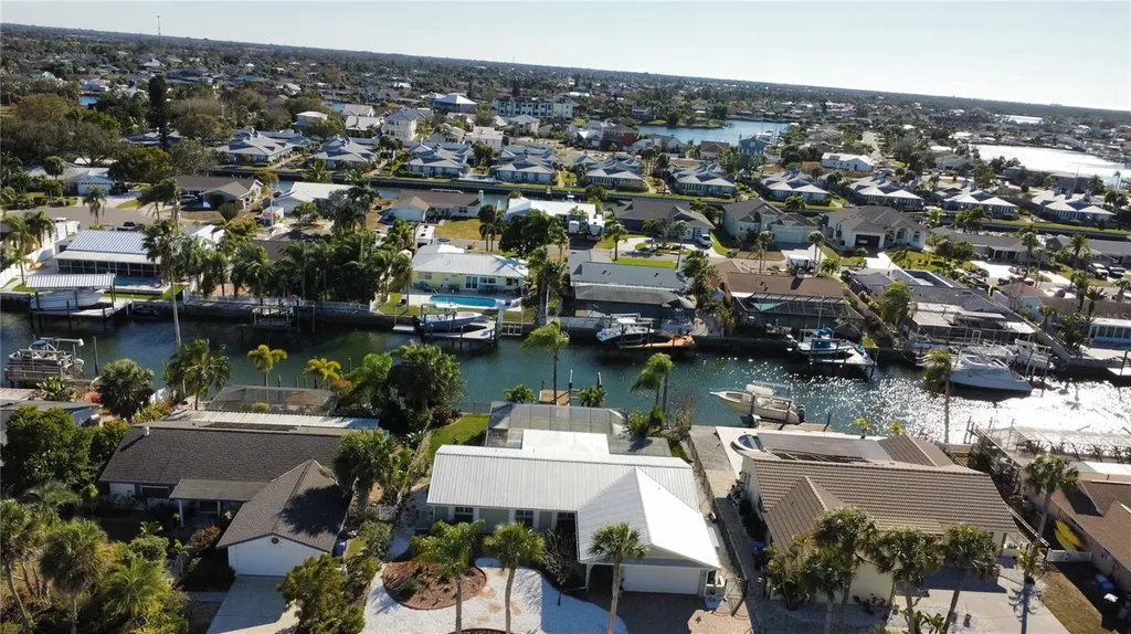908 Sago Palm Way Apollo Beach FL 33572