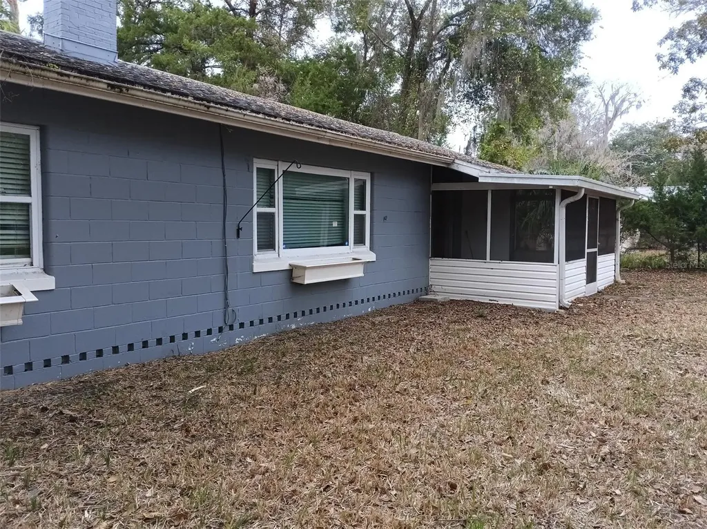 5604 Riverside Drive Yankeetown FL 34498