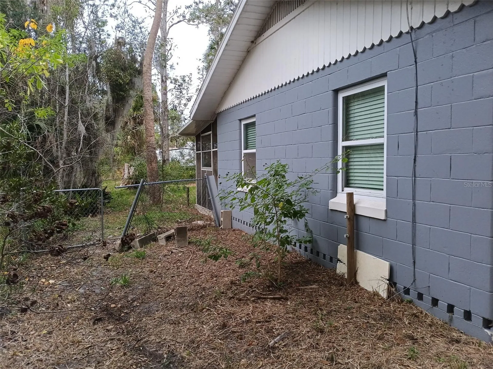 5604 Riverside Drive Yankeetown FL 34498