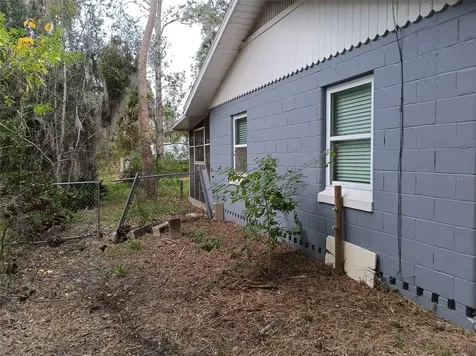 5604 Riverside Drive Yankeetown FL 34498