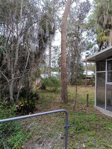 5604 Riverside Drive Yankeetown FL 34498