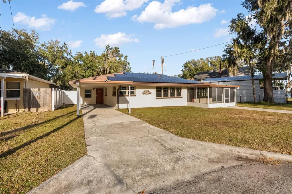 307 Estrella Way Auburndale FL 33823