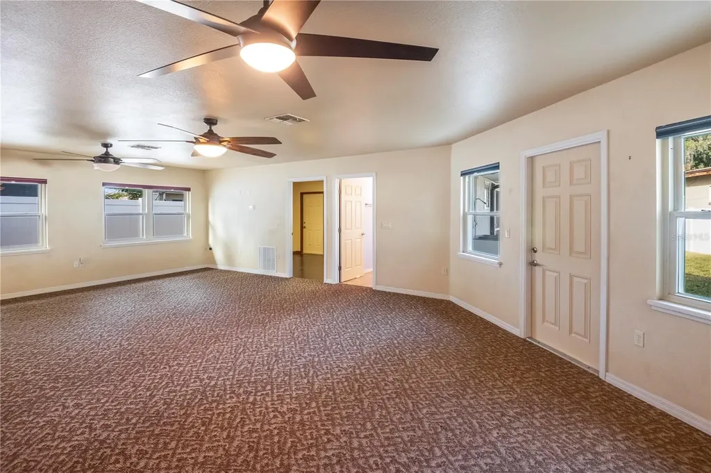 307 Estrella Way Auburndale FL 33823