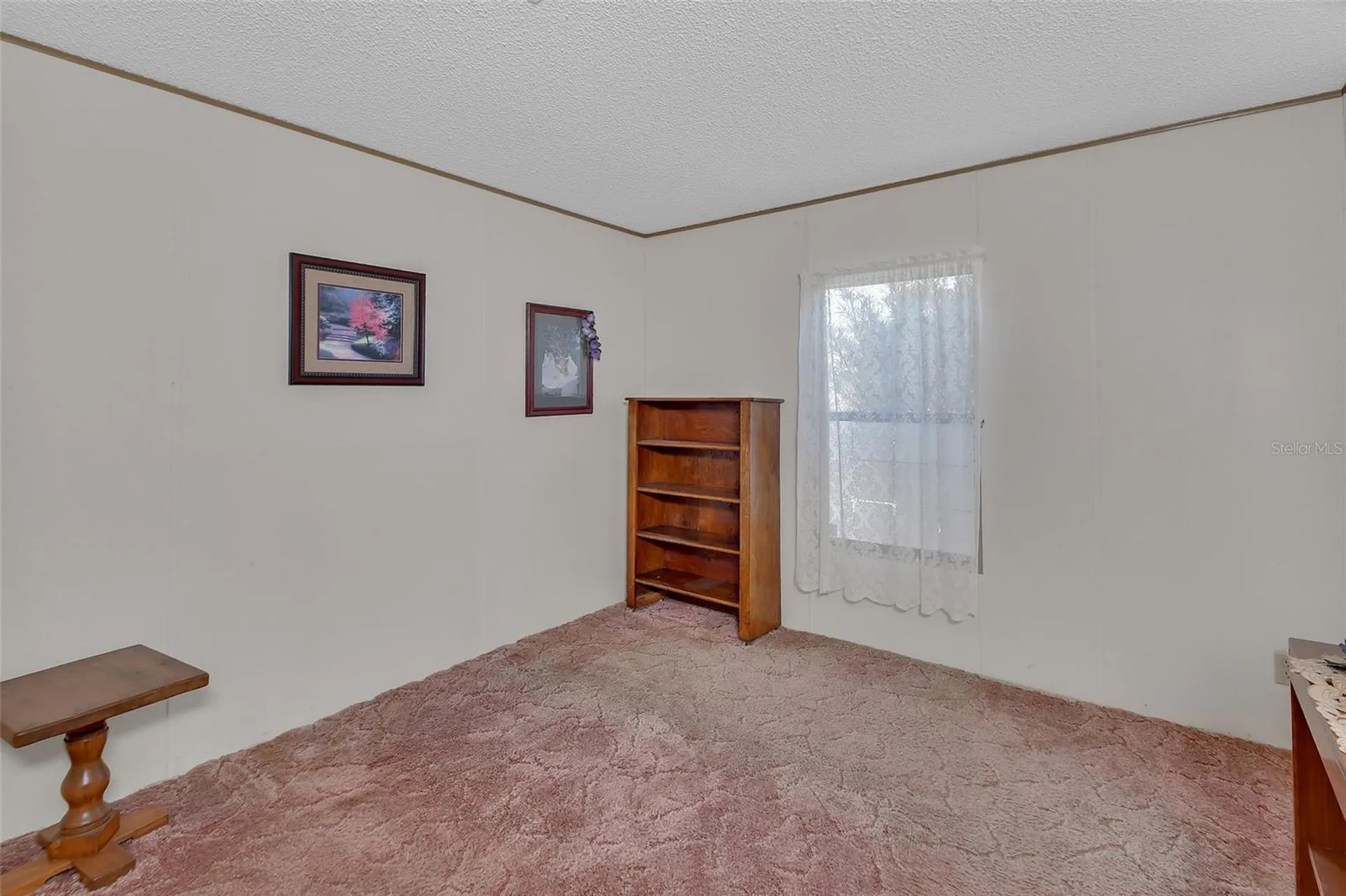 27130 Fishermans Road Paisley FL 32767