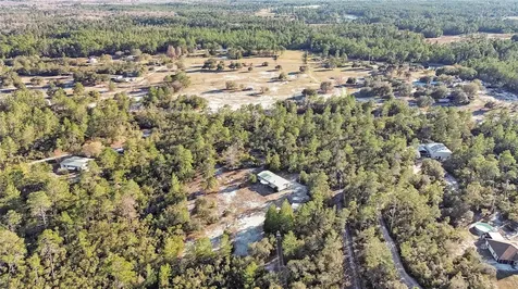 27130 Fishermans Road Paisley FL 32767
