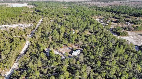 27130 Fishermans Road Paisley FL 32767