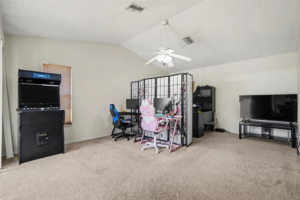 2405 Ainsworth Avenue Spring Hill FL 34609