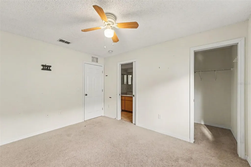 2405 Ainsworth Avenue Spring Hill FL 34609