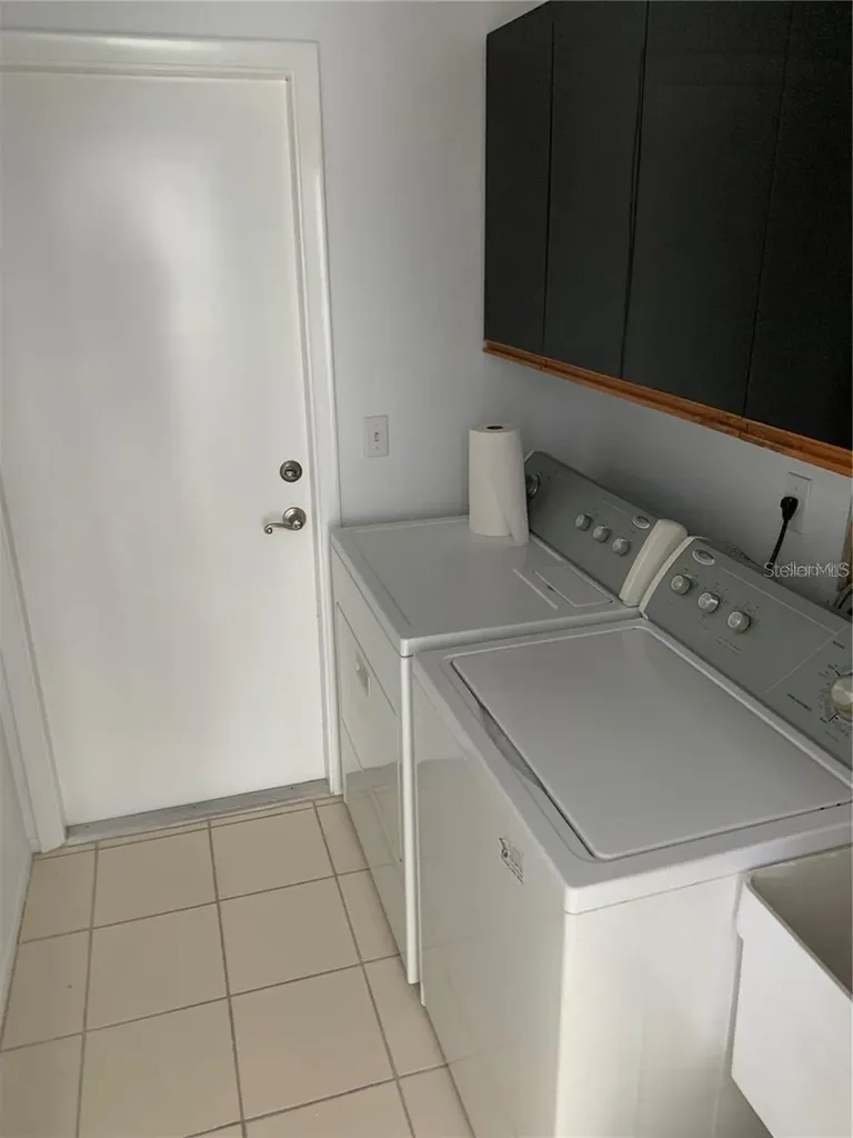 3982 Kingston Drive Sarasota FL 34238