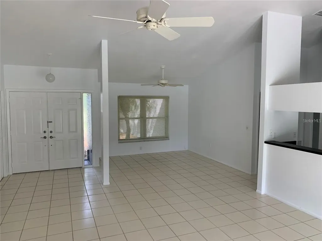 3982 Kingston Drive Sarasota FL 34238